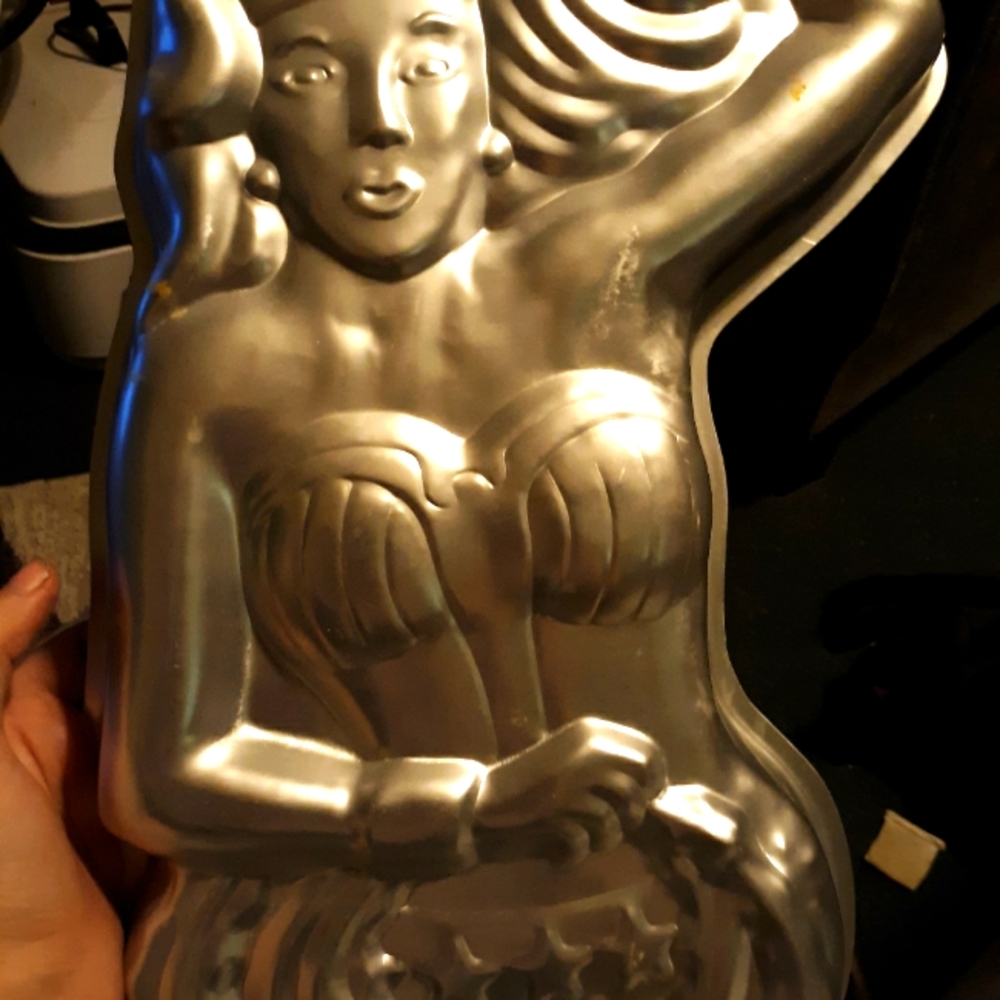 Rare Vintage 1978 Wilton wonderwoman Cakepan